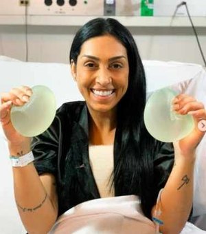 Ex-BBB Amanda Djehdian comemora retirada das próteses de silicone dos seios: “Livre”