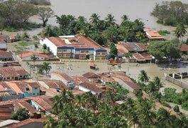 AL não deve usar recursos do Governo Federal na assistência às vítimas da chuva