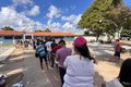 Locais de votação recebem eleitores e registram filas em Arapiraca neste domingo, 04