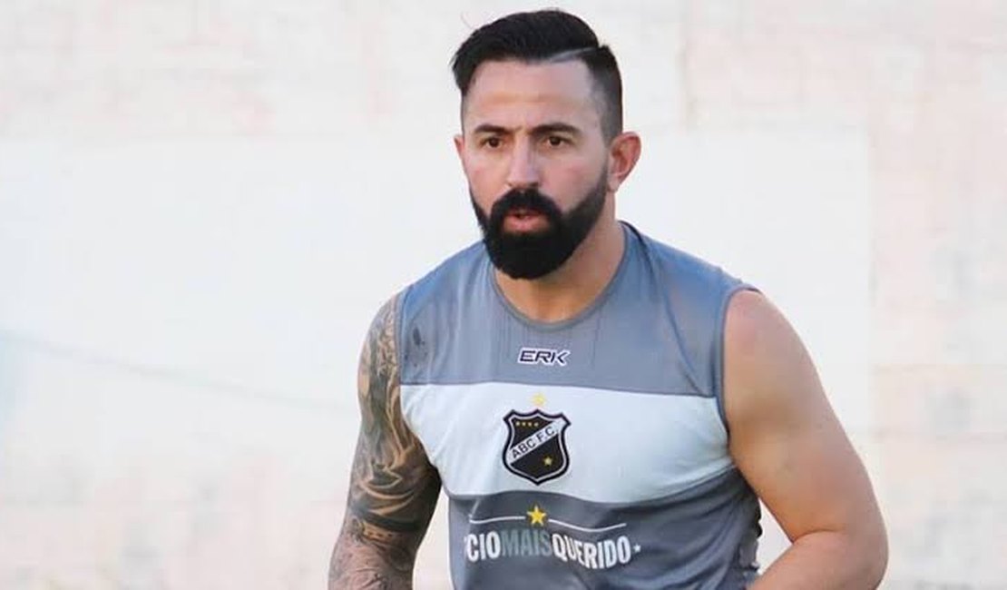 Atacante Leandro Cearense é confirmado par ao ASA