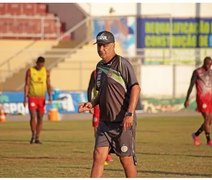 Morre aos 59 anos Quintino Barbosa, técnico histórico do futebol baiano