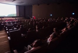 Cinemas têm até janeiro para garantir acessibilidade a cegos e surdos