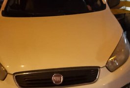 Homem é preso por embriaguez ao volante e manobras perigosas após desacatar agentes, em Maceió