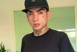 MC Guimê se converte e é batizado em igreja evangélica de São Paulo