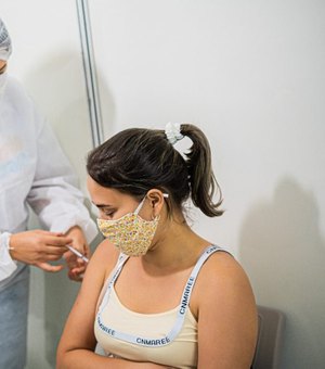 Reduziu: pessoas a partir de 25 anos já podem se vacinar nesta sexta-feira, em Arapiraca