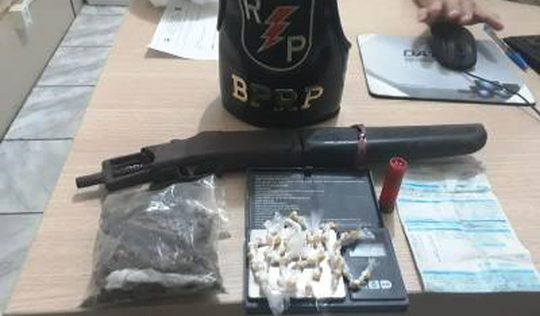 BPRp apreende arma de fogo e drogas no Trapiche da Barra