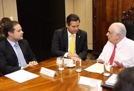 Ministério dos Transportes se compromete com obras em AL