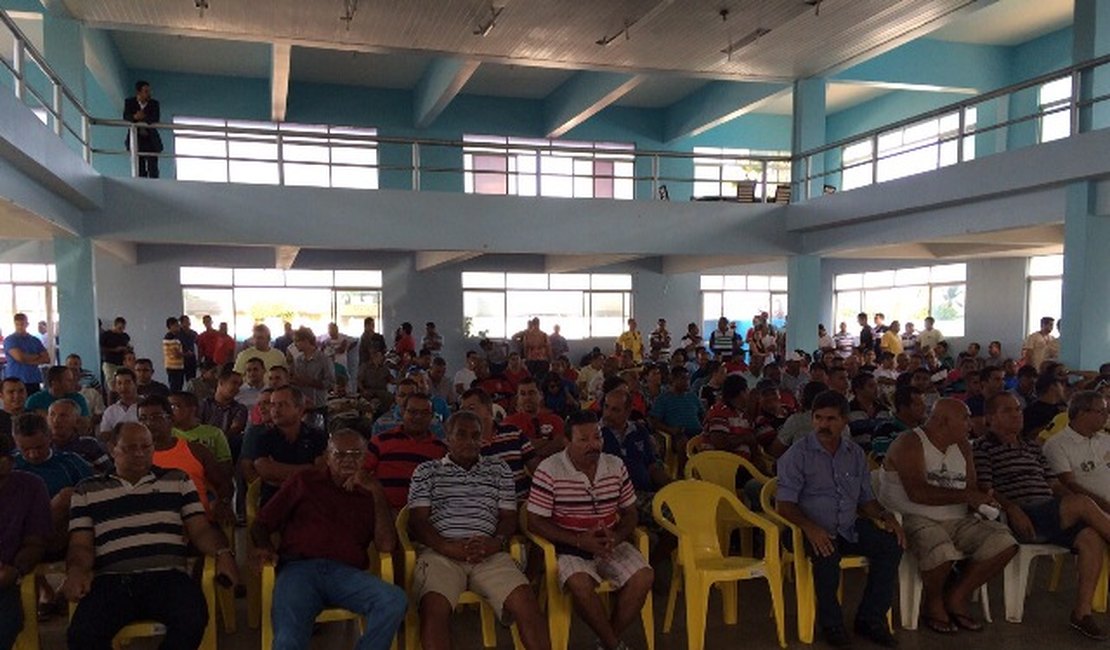 Militares podem parar no carnaval, se governo não cumprir acordo