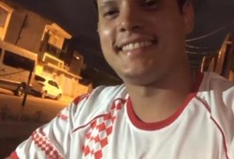 Polícia investiga se torcida organizada agrediu jovem que estava com camisa de time, em Maceió