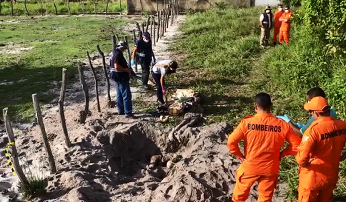 Três corpos de jovens pernambucanos são encontrados em cova rasa no município de Maragogi