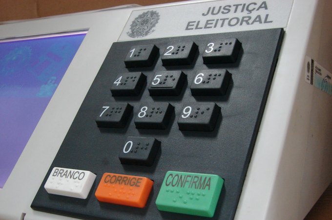Faltam dois meses para o fechamento do cadastro eleitoral