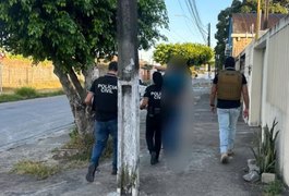 Ex-funcionário desvia R$ 40 mil de supermercado para apostas online e é preso em Maceió