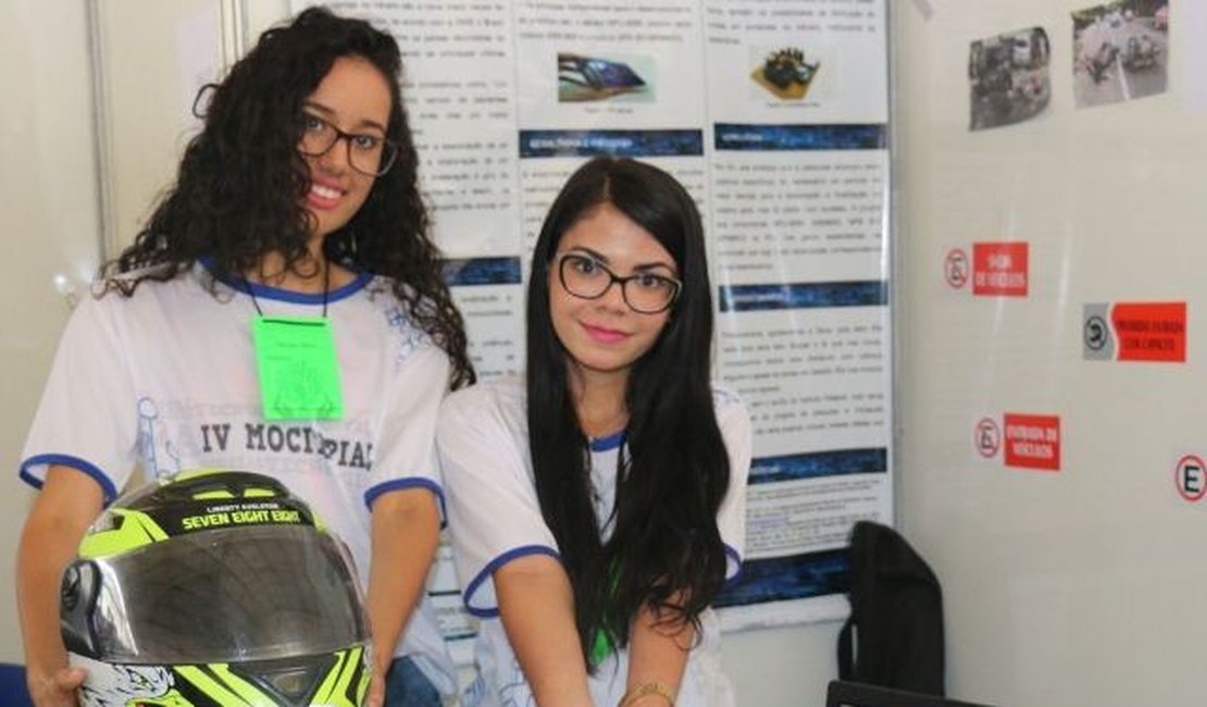 Estudantes do IFAL Arapiraca criam dispositivo para segurança de motociclistas