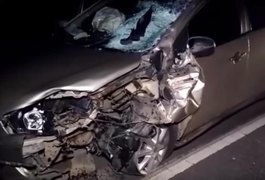 Ultrapassagem perigosa causa colisão e deixa um morto na AL-220, em Arapiraca