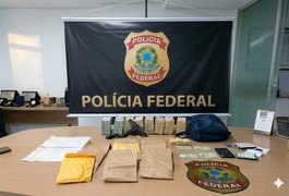 PF apreende mais de R$ 500 mil e prende dois suspeitos por crimes eleitorais em Alagoas
