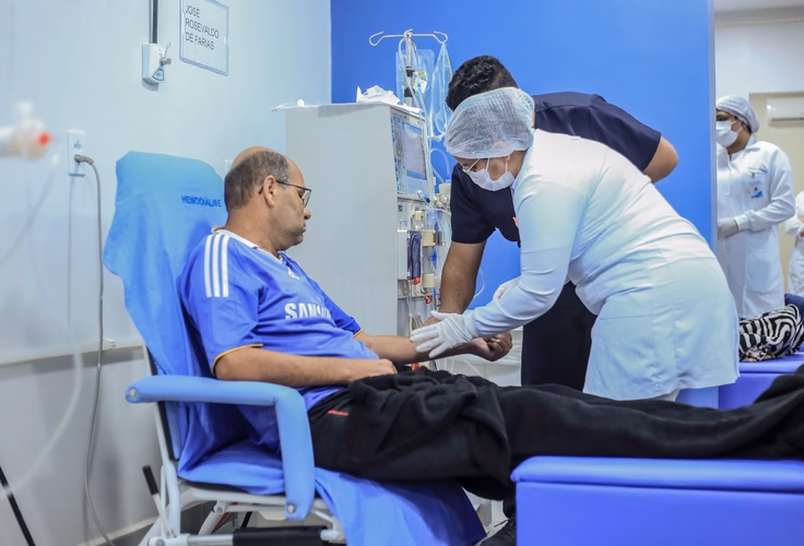 Penedo comemora início de atendimentos no Centro de Hemodiálise Dr. Hélio Lopes