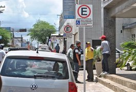 SMTT intensifica fiscalização em estacionamento para deficientes