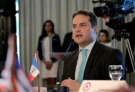 Renan Filho e Temer discutem renegociação da dívida de AL nesta segunda-feira (20)