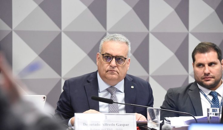 Alfredo Gaspar expõe fluxo bilionário e alerta para “festa do crime” na lavagem de dinheiro de aposentados e pensionistas