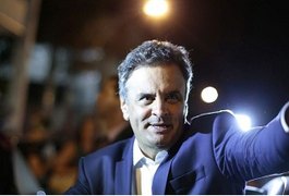 Ministro do STF decide que Aécio Neves volte a exercer mandato