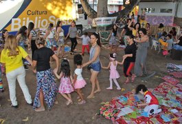 Fliarinha leva literatura infantil aos bairros Canaã e Novo Horizonte