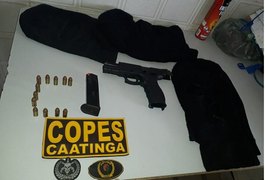 Policiais da caatinga apreendem pistola de uso restrito e prendem mulher na zona rural de Inhapi