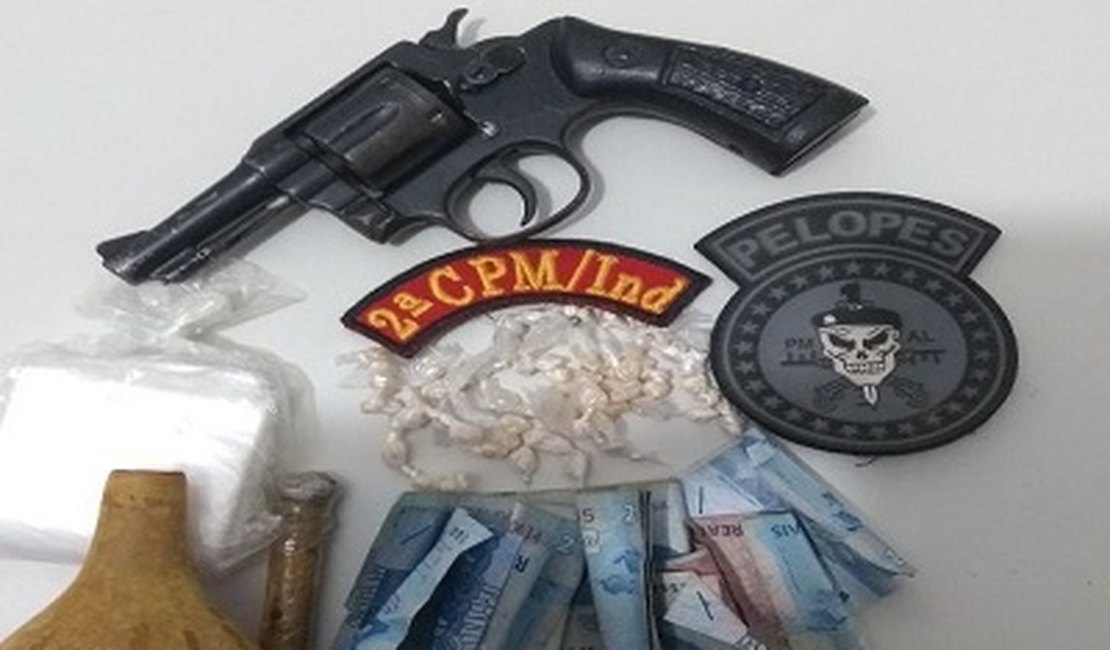 Pelopes apreende crack e arma de fogo em Colônia Leopoldina