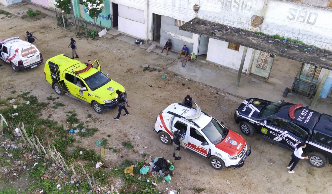 Vídeo. Operação Policial prende trio por tráfico e apreende drogas no interior alagoano