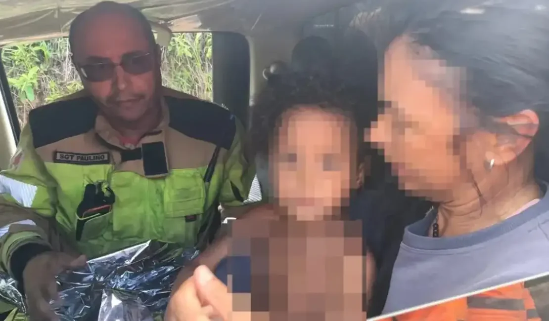 Menina de 4 anos que desapareceu em região de mata é encontrada em MG