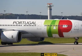 Avião da TAP faz pouso de emergência em Lisboa devido a 'mau cheiro'