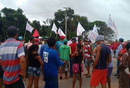 Movimentos sociais ocupam agências da Caixa e do INSS no interior de AL