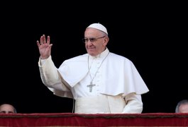 Em mensagem de Natal, Papa Francisco evoca a paz ante o terrorismo