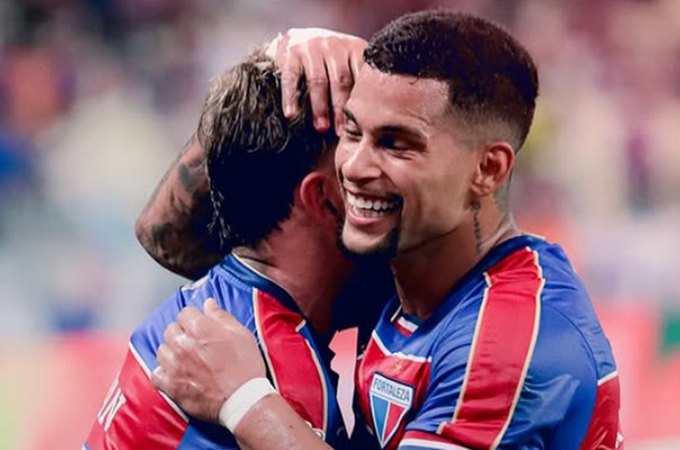 Fortaleza vira sobre o CRB e larga na frente na quinta fase da Copa do Brasil