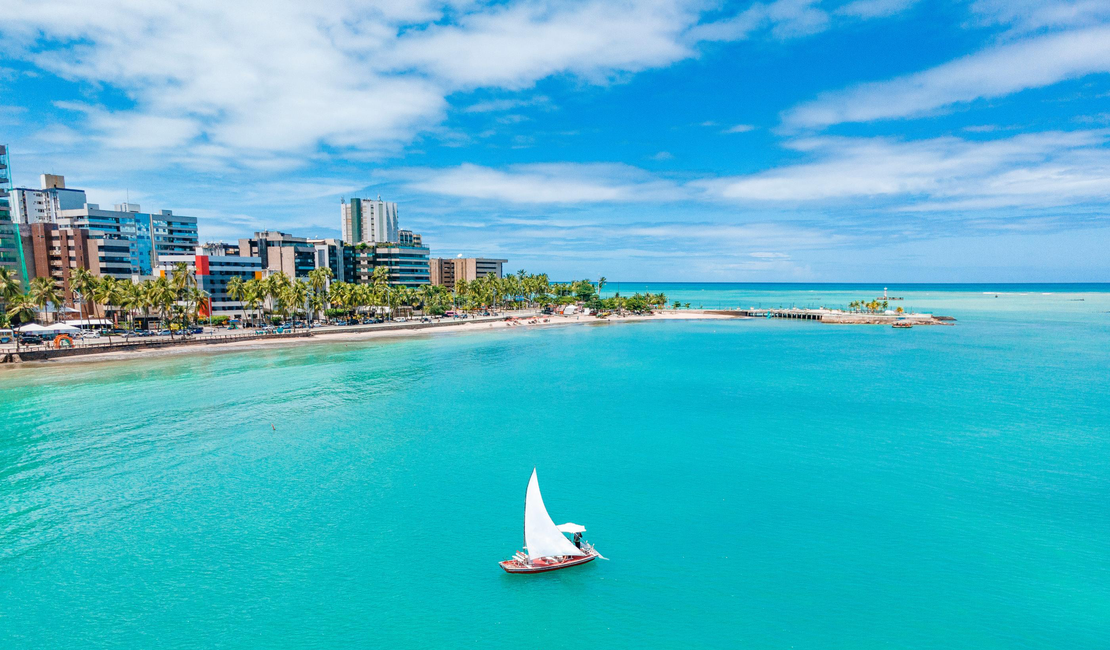 Maceió ocupa 2º lugar no ranking dos 20 destinos mais procurados para viagens em 2024