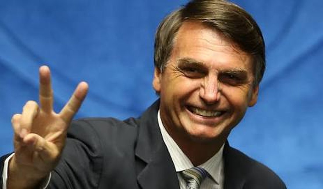 Em vídeo, deputado Jair Bolsonaro manda recado aos torcedores do ASA; confira