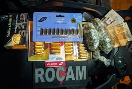 PM apreende 70 munições e 2,4 Kg de drogas em bairros de Maceió