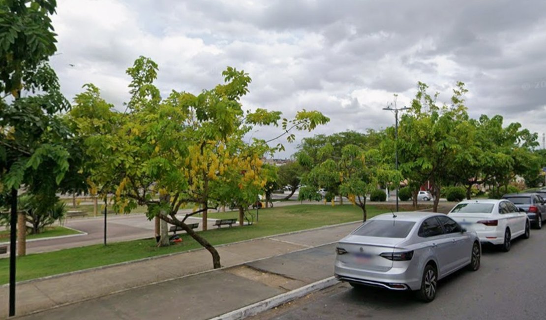 Panela no fogo ocasiona princípio de incêndio em quiosque na Praça Ceci Cunha