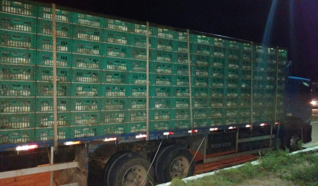 Carregamentos clandestinos de frango são autuados pela Sefaz, em AL