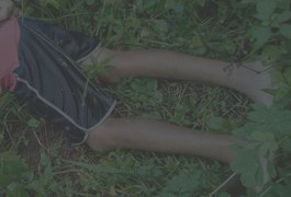 Populares encontram corpo de jovem sequestrado em Arapiraca
