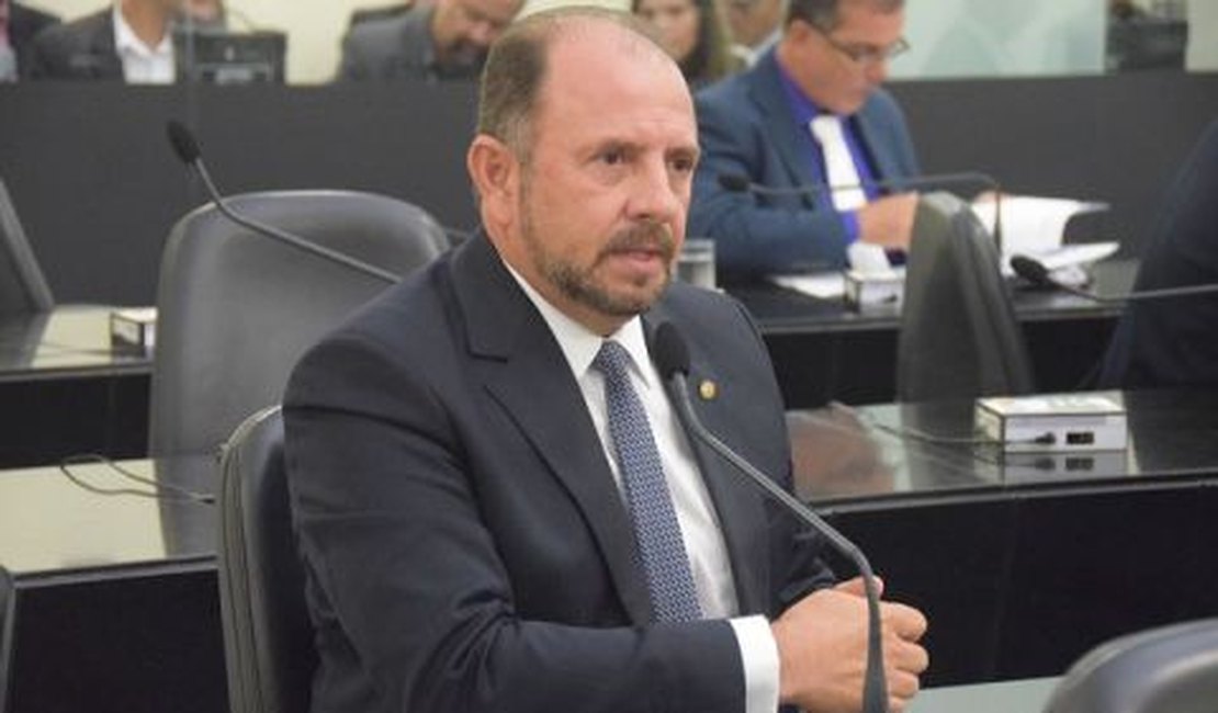 Deputado Antônio Albuquerque vai receber título de Cidadão Honorário de Arapiraca