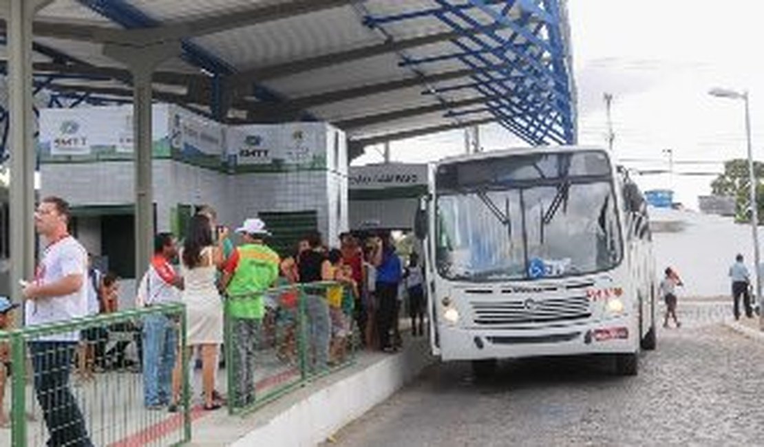 Usuários de ônibus de Maceió poderão ficar sem transporte nesta terça