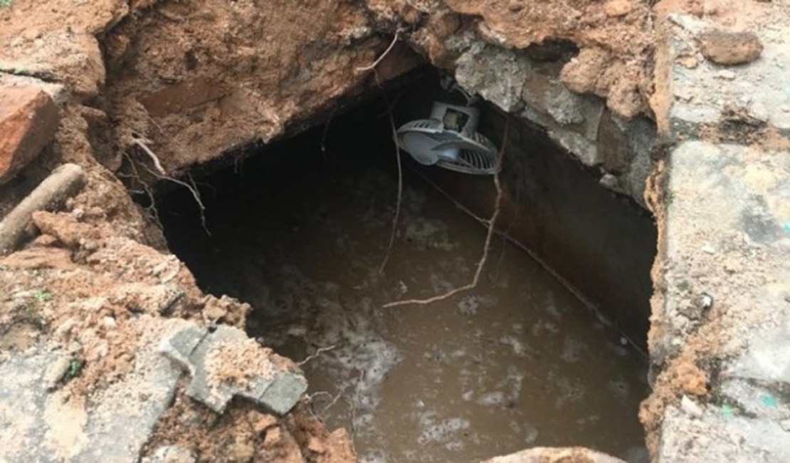 Polícia acha túnel que seguia em direção à empresa de valores no Trapiche da Barra, em Maceió