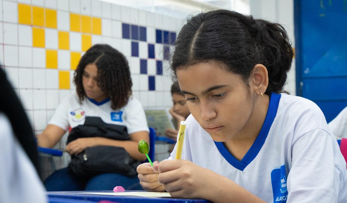 Matrícula online para estudantes novatos da rede estadual começa nesta segunda-feira