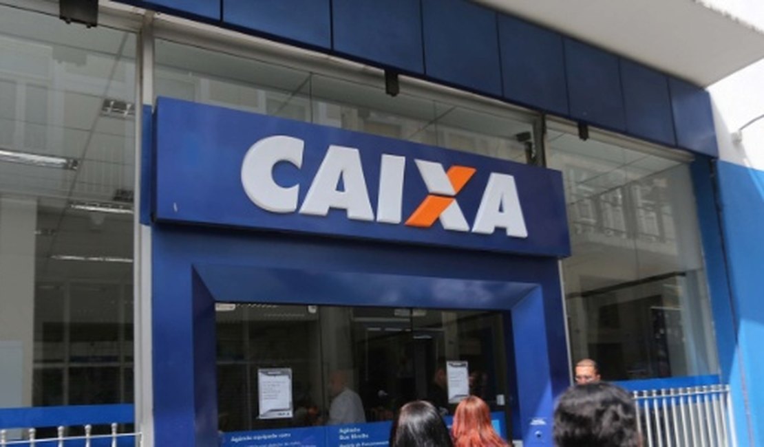 Caixa diz que estuda abrir agências aos fins de semana para saque do FGTS