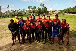 Raio atinge campo de futebol e derruba time inteiro no chão, no CE: “Foi horrível”