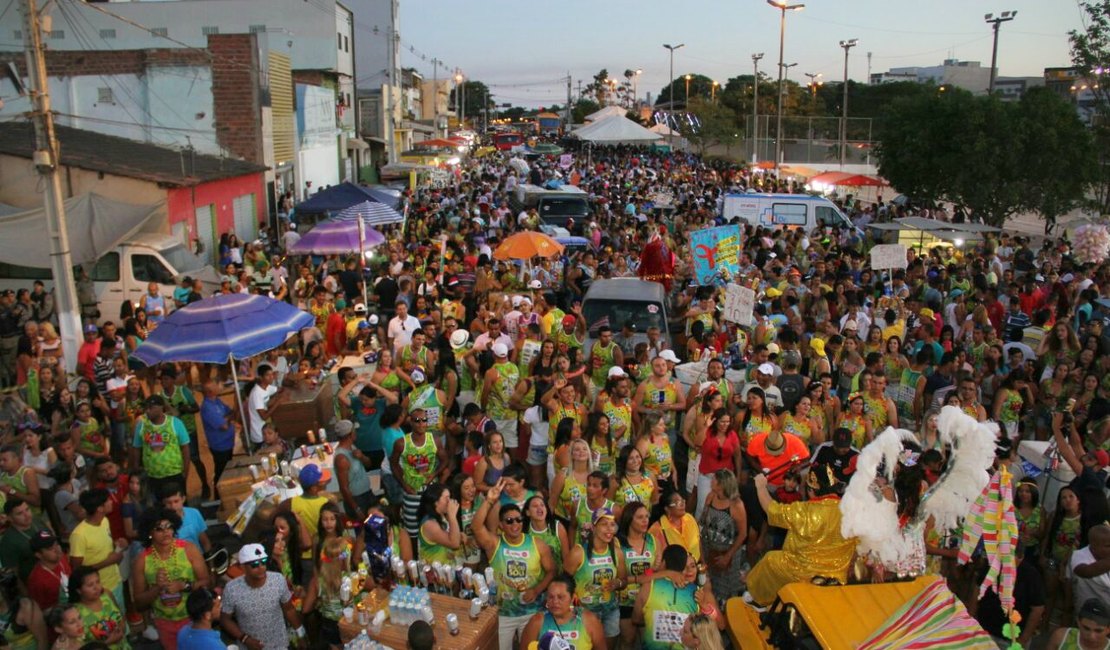 Arapiraca realiza palestra para blocos carnavalescos nesta quarta