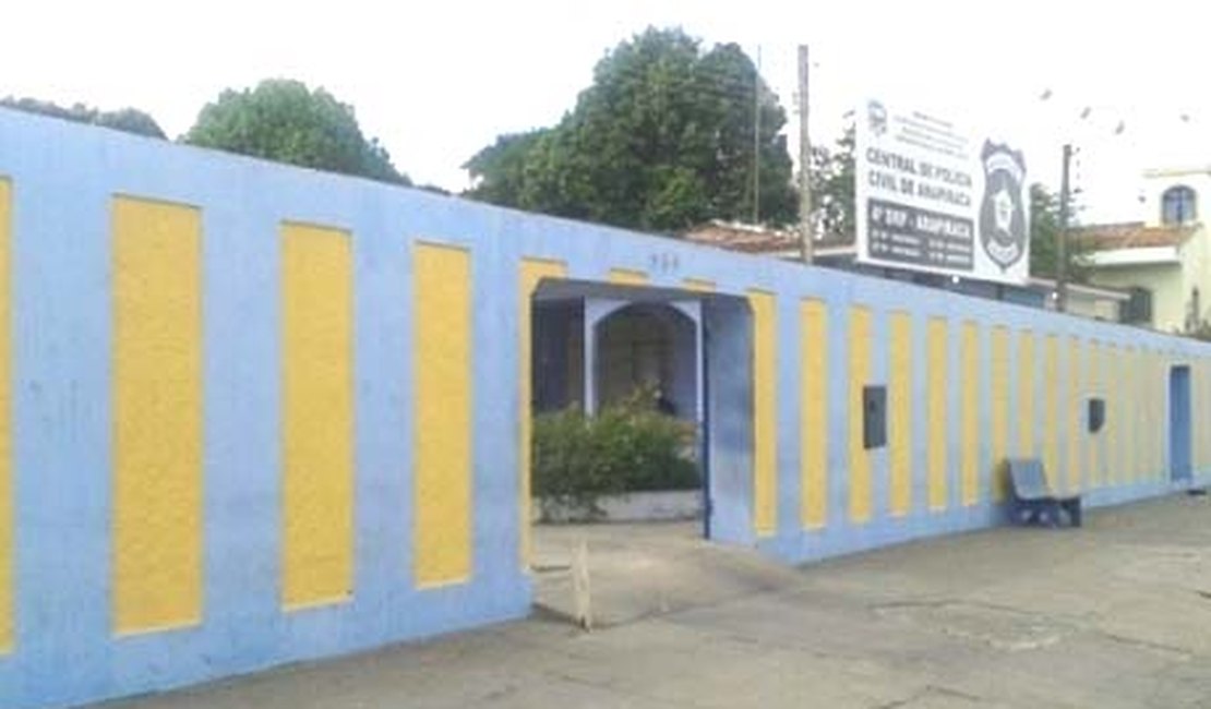 Polícia localiza e prende, em Traipu, suspeito de homicídio em Arapiraca