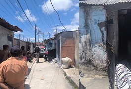 Um homem de 33 anos foi assassinado a tiros dentro de casa, em Maceió