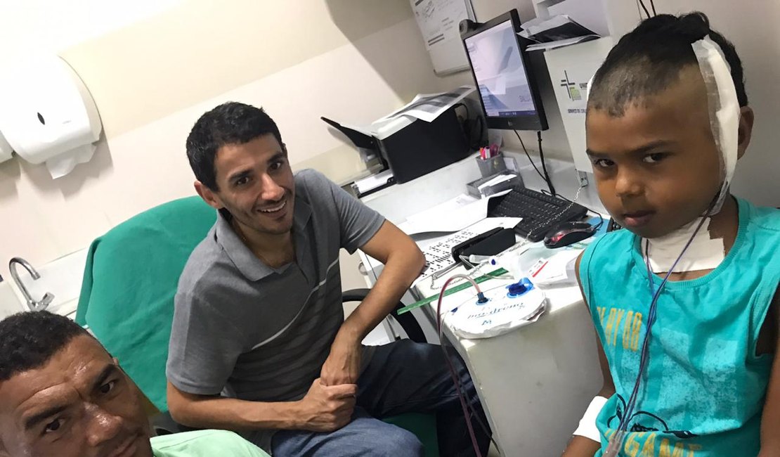 Cirurgia em Arapiraca possibilita reconstrução craniofacial em criança alagoana