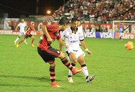 Edson Veneno lamenta os vacilos  do ASA na derrota para o Flamengo